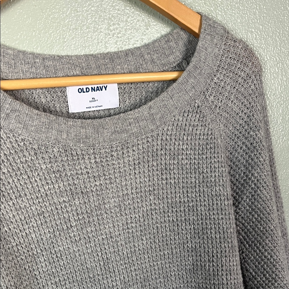 Old Navy Gray Knit Sweater - Picture 4 of 14